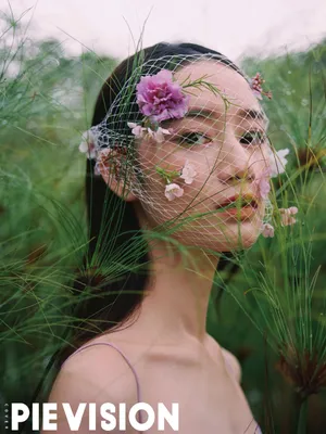 郭晓婷花瓣面纱性感写真图片_5