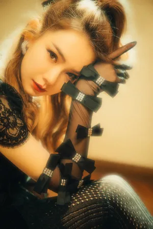 戚薇暗黑公主酷美写真图片_4