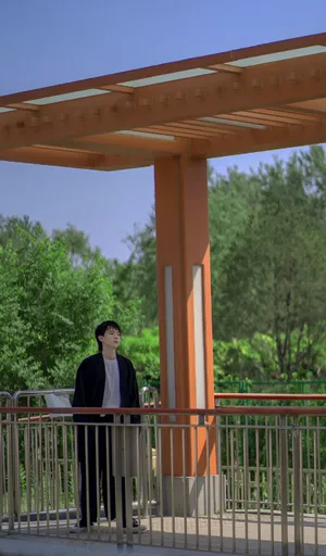 周翊然旅拍照图片_4