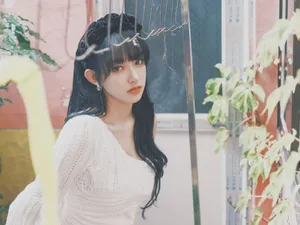 程潇甜美露肩性感写真图片_1