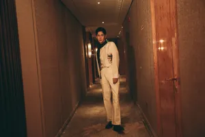 于朦胧小王子造型帅气图片写真