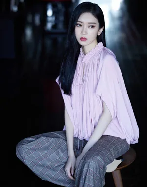 刘令姿性感养眼写真图片