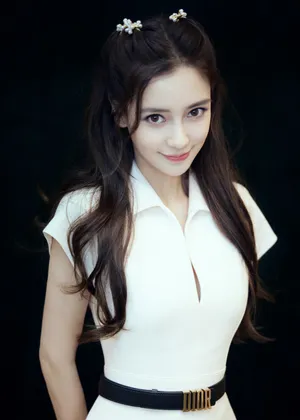 angelababy白裙优雅清新写真图片