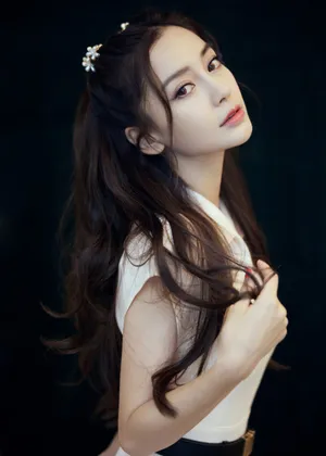 angelababy白裙优雅清新写真图片_5
