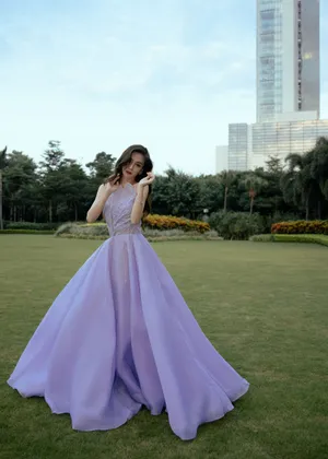 angelababy抹胸裙优雅性感写真图片_7