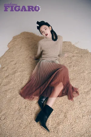 唐艺昕折叠葫芦辫大片写真图片_4