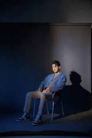 范世琦最新帅气写真图片_3