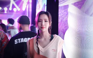刘美麟活动照图片_3