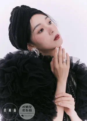 陈瑶雀斑妆时尚写真图片