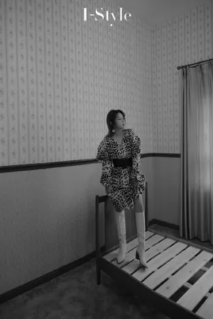 何洁时尚魅力写真图片