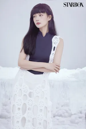 李一桐齐刘海长发时尚写真图片_6