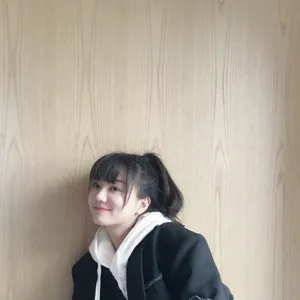 胡意旋俏皮可爱生活照图片_5
