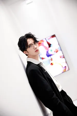 谷蓝帝文艺范儒雅帅气图片写真_2