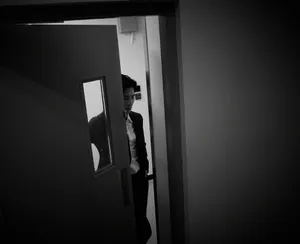 杨洋矜贵优雅正装酷帅写真图片_3