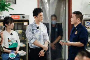 黄晓明《中餐厅第四季》收官剧照图片_2