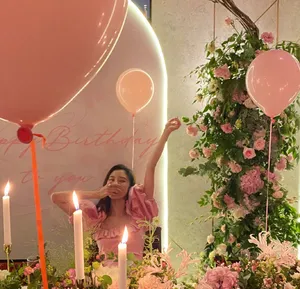 宋妍霏生日派对粉裙梦幻甜美美照图片_6
