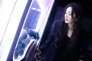 杨幂西装丝袜性感品牌活动图片_8