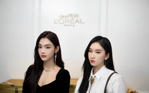 曾可妮刘令姿合体写真图片_2
