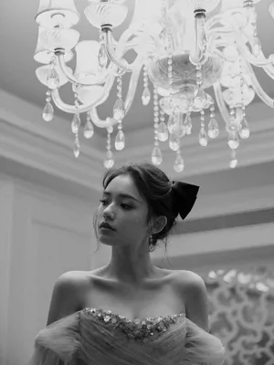 林允粉色公主裙甜美写真图片_12