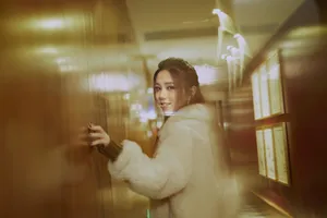 邓紫棋率性摩登写真图片