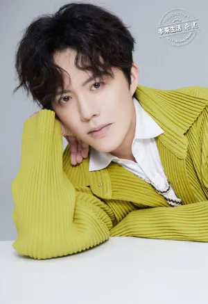 李云迪风度翩翩文艺写真图片_11