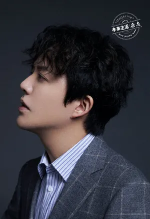 李云迪风度翩翩文艺写真图片_13