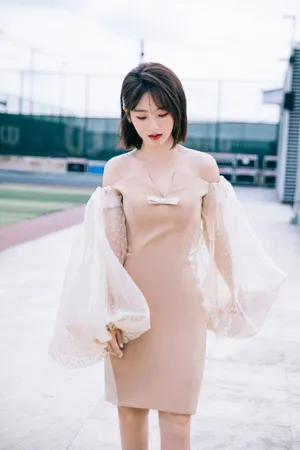 邢菲泡泡袖礼服甜美写真图片