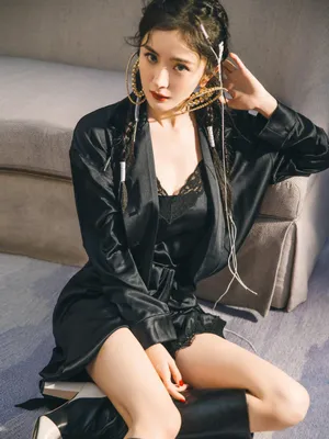 杨幂脏辫酷美性感写真图片_14