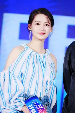 李沁清新时尚活动现场图片_2