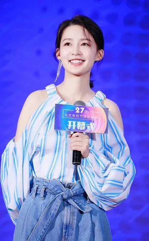 李沁清新时尚活动现场图片_4