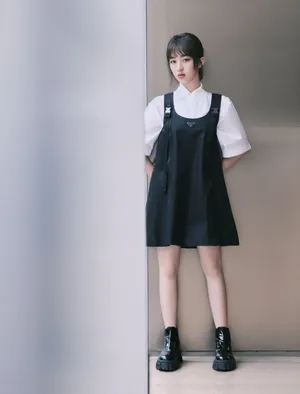 邓恩熙秋日甜美养眼写真图片_5