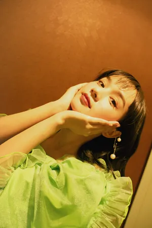 刘念甜酷少女写真图片_3