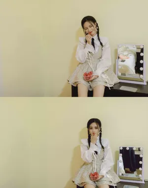 沈梦辰麻花辫甜美元气写真图片_4
