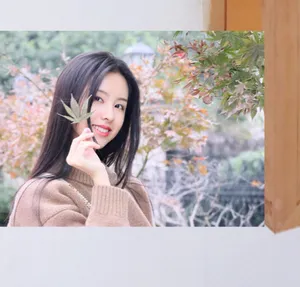 陈都灵秋季甜美写真图片
