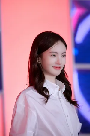 金晨元气养眼彩排图片