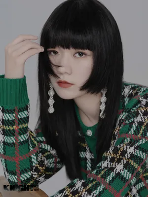 段奥娟清秀短发写真图片_10