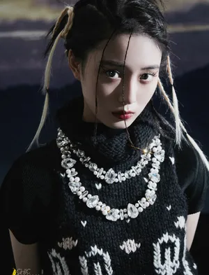 徐艺洋吊带纱裙性感写真图片_5