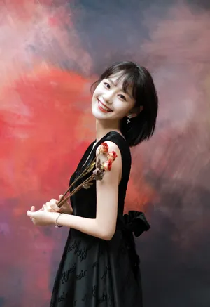 段奥娟性感靓丽写真图片