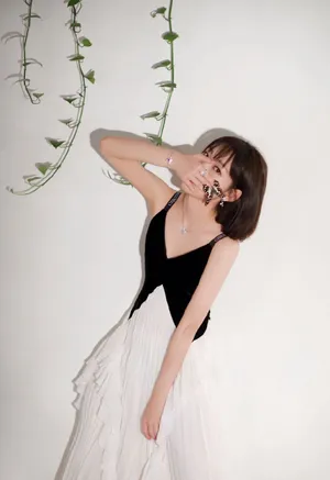 段奥娟性感靓丽写真图片_2