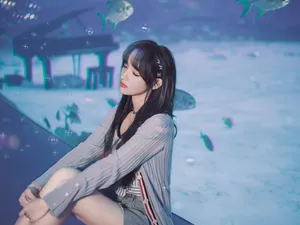 程潇海洋馆甜美清新写真图片_2