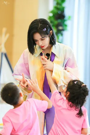 许佳琪粉嫩元气少女感写真图片