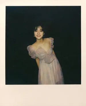 沈月彩色渐变裙清新写真图片_4