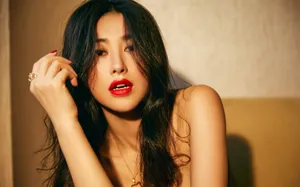 朱珠性感美艳红唇写真图片_5