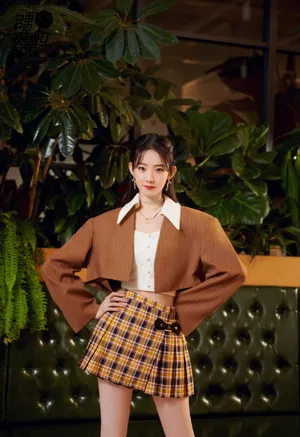 硬糖少女性感甜美写真图片