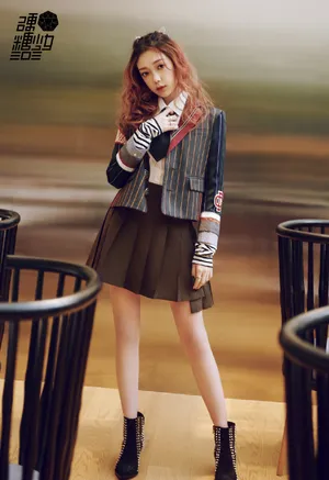 硬糖少女性感甜美写真图片_2