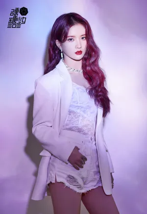 硬糖少女蕾丝白裙性感写真图片_4