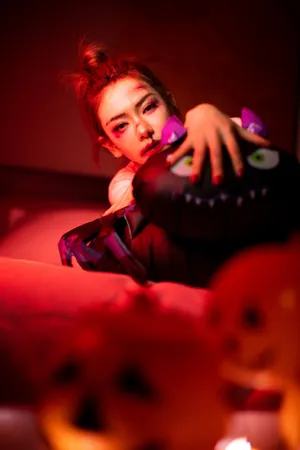 戚薇万圣节古灵精怪写真图片_8