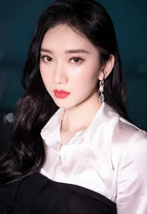 曾可妮刘令姿黑白搭配写真图片_1