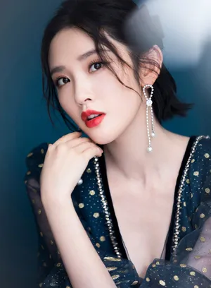 唐艺昕深V纱裙性感火辣写真图片_3