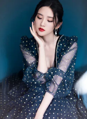 唐艺昕深V纱裙性感火辣写真图片_5